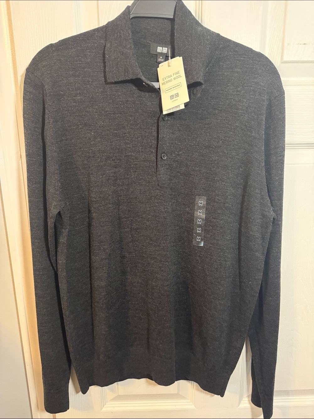 NWT- UNIQLO Men's Extra Fine Merino Long Sleeve Polo - Dark Gray- MEDIUM